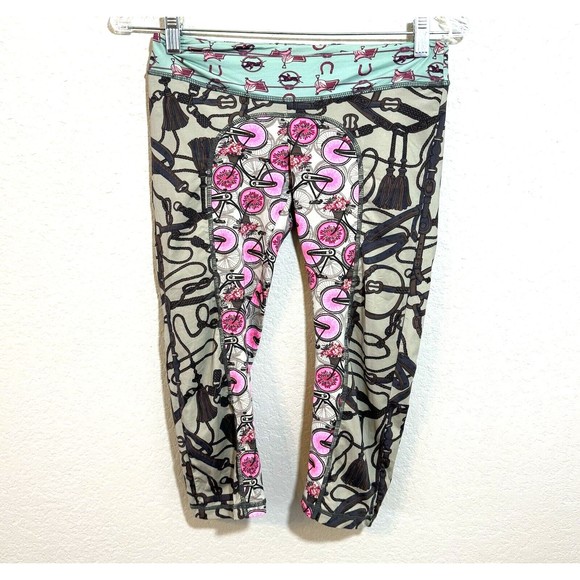 Maaji Low Rise Equestrian Saddle Horseshoe Bicycle‎ Print Crop Leggings Small - Picture 1 of 3